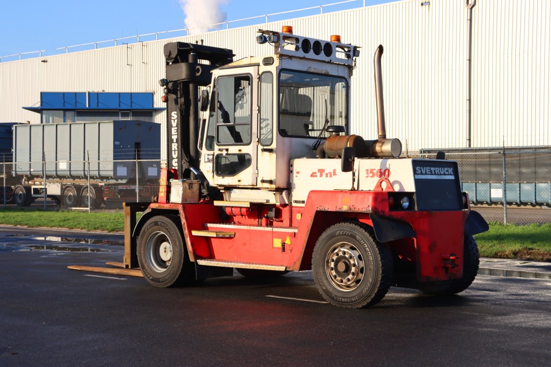 SVE Truck 1560-35 - Ay77 6 - AY77