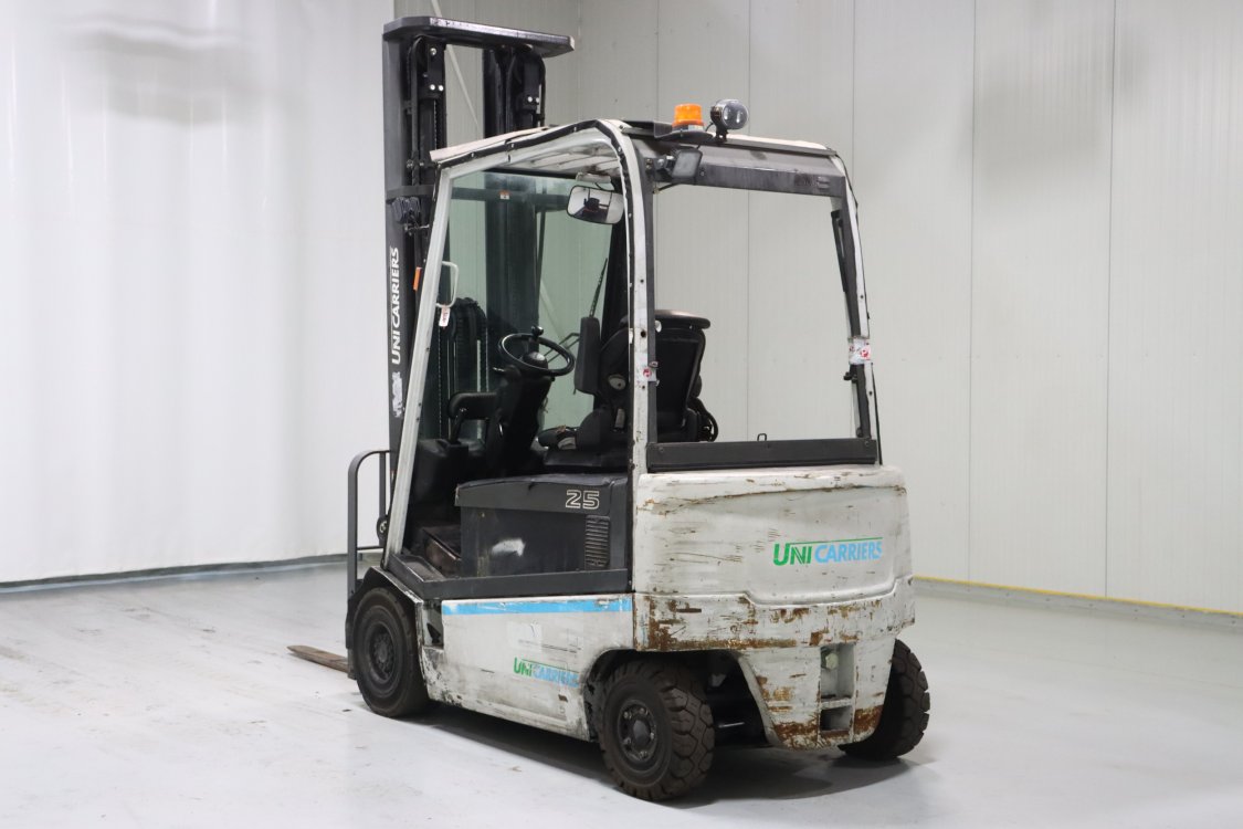 Nissan G1Q2L25Q - Be83 6 - BE83