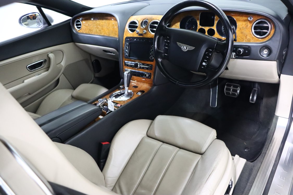 Bentley Continental GT - Bp32 10 - BP32