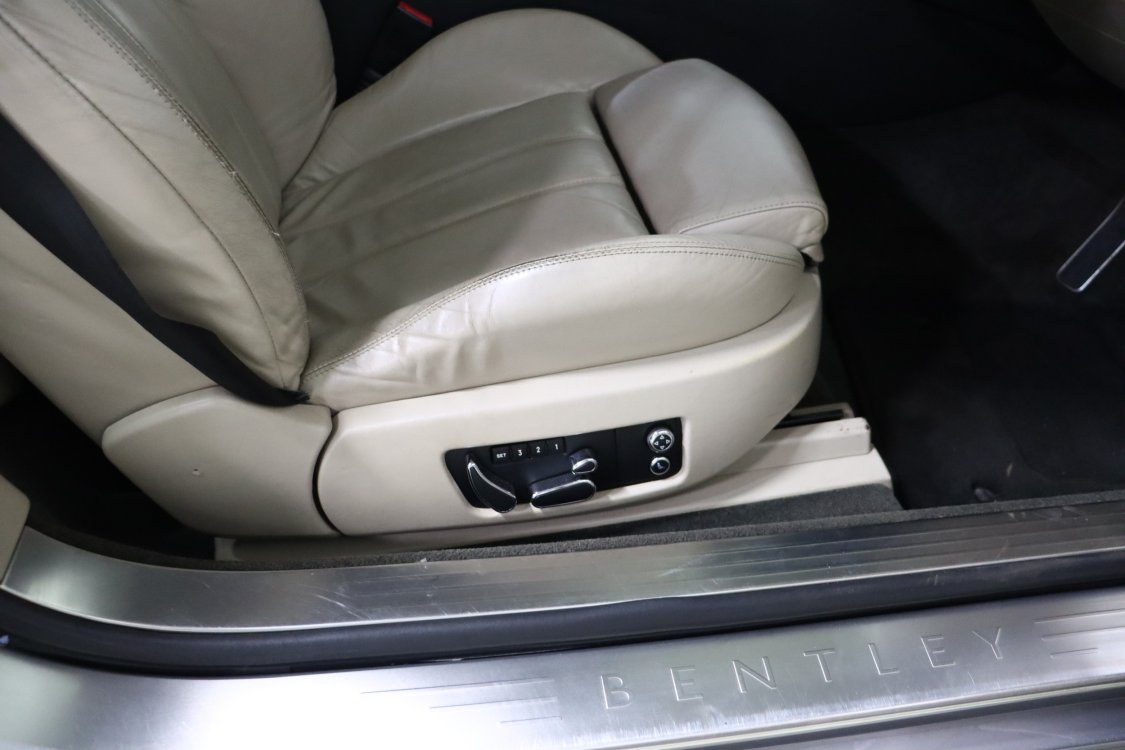 Bentley Continental GT - Bp32 12 - BP32