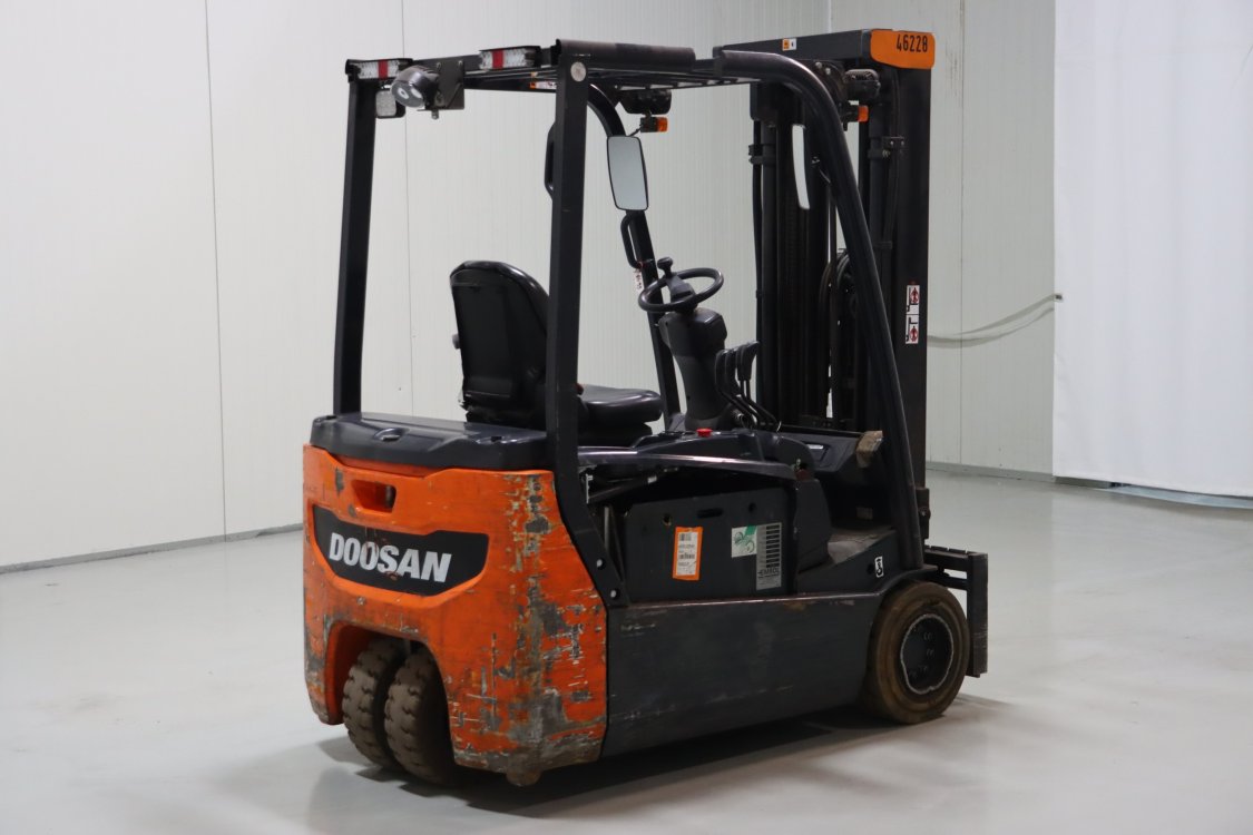 Doosan B20T-7 - Bs99 3 - BS99