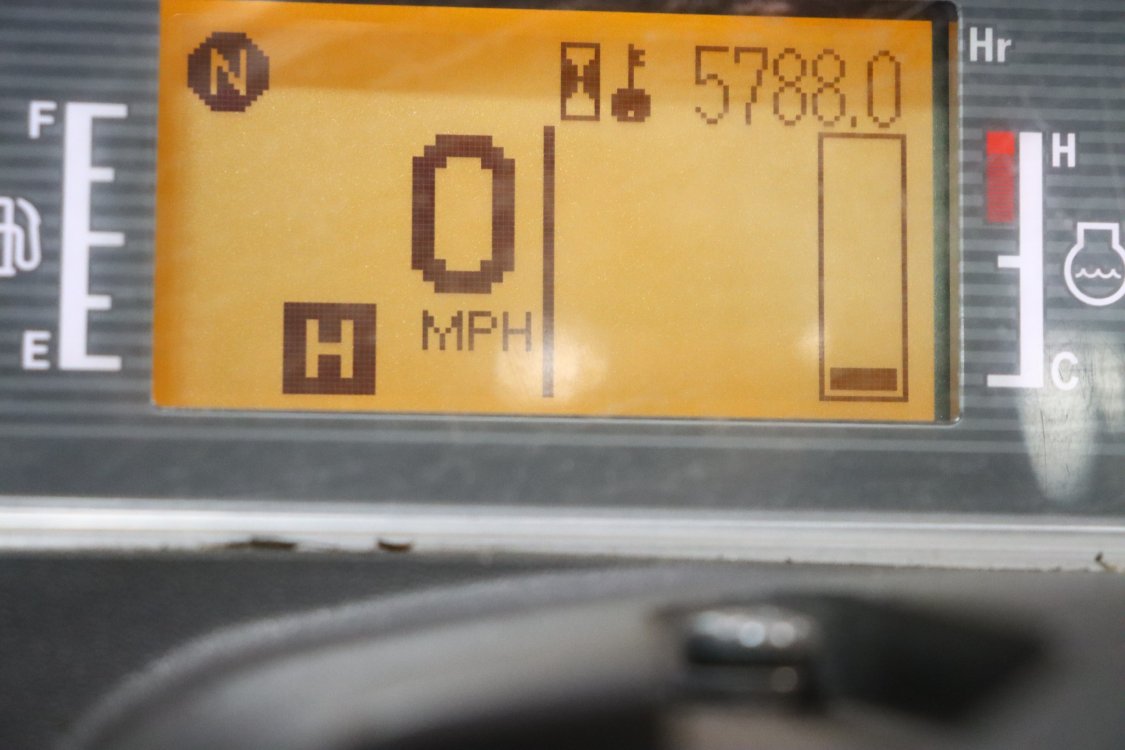 Mitsubishi FG15NT - Cb03 10 - CB03
