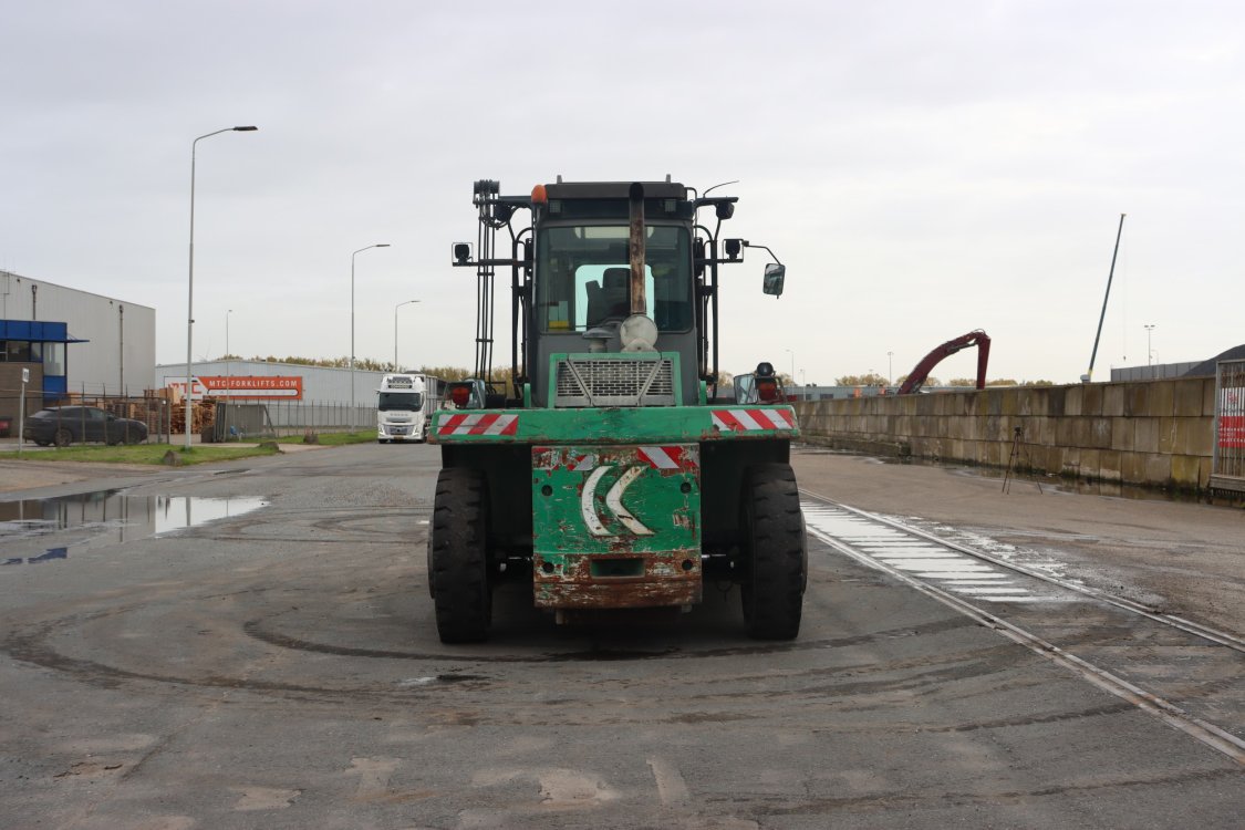 Kalmar DCD250-12LB - Cb22 12 - CB22