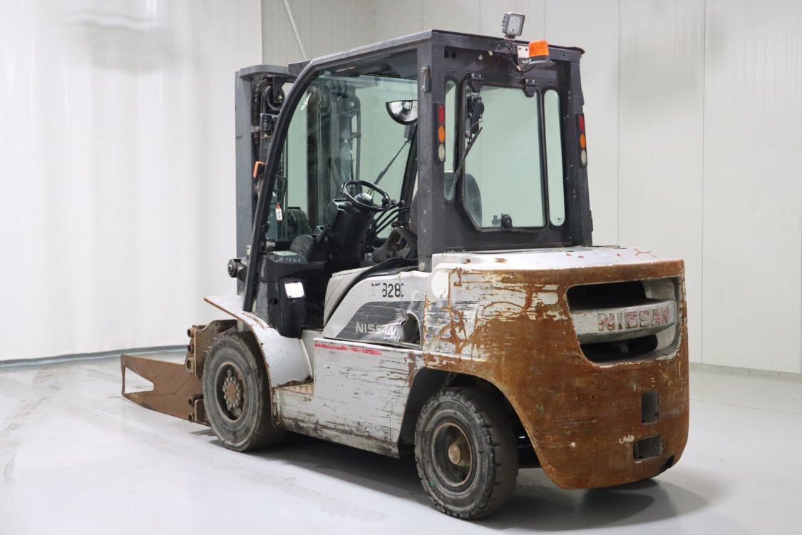 Nissan DG1F4A45Q - Cb49 5 - CB49
