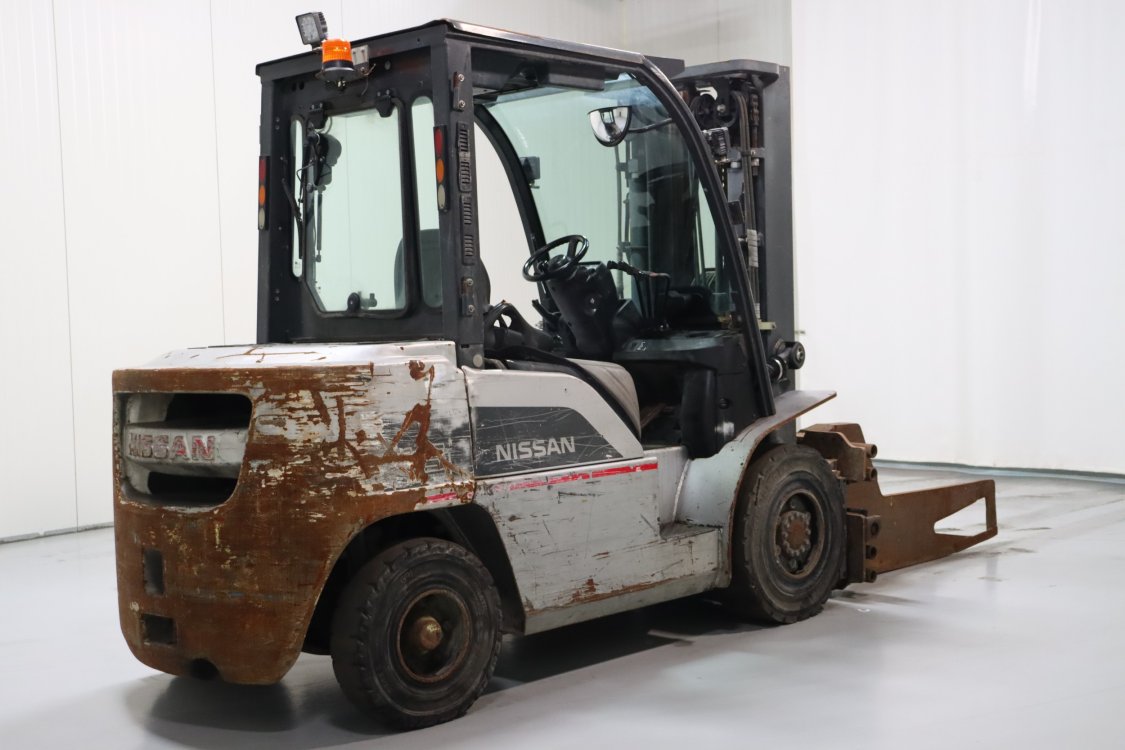 Nissan DG1F4A45Q - Cb49 7 - CB49