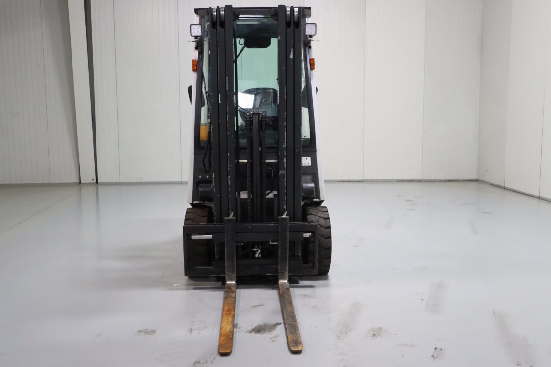Nissan G1Q2L25Q - Cb54 3 - CB54