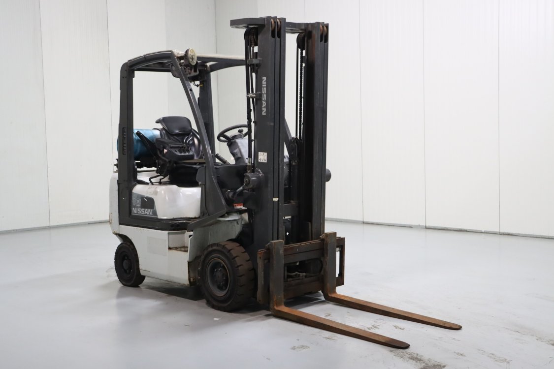 Nissan P1D1A18LQ - Cb71 1 - CB71