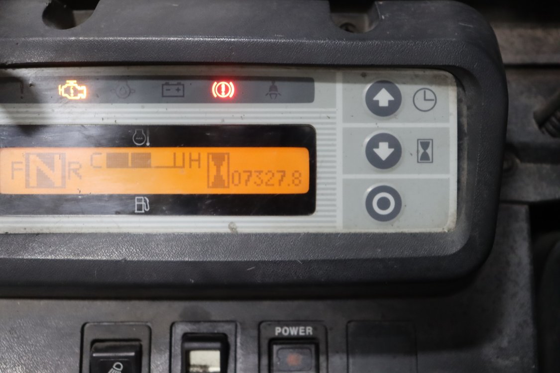 Nissan UGD02A30PQ - Cb77 9 - CB77