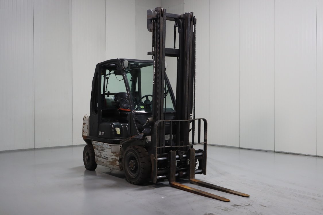 Nissan U1D2A25LQ - Cb80 1 - CB80