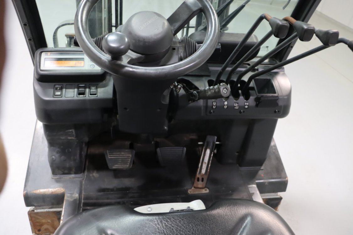 Nissan U1D2A25LQ - Cb80 3 - CB80