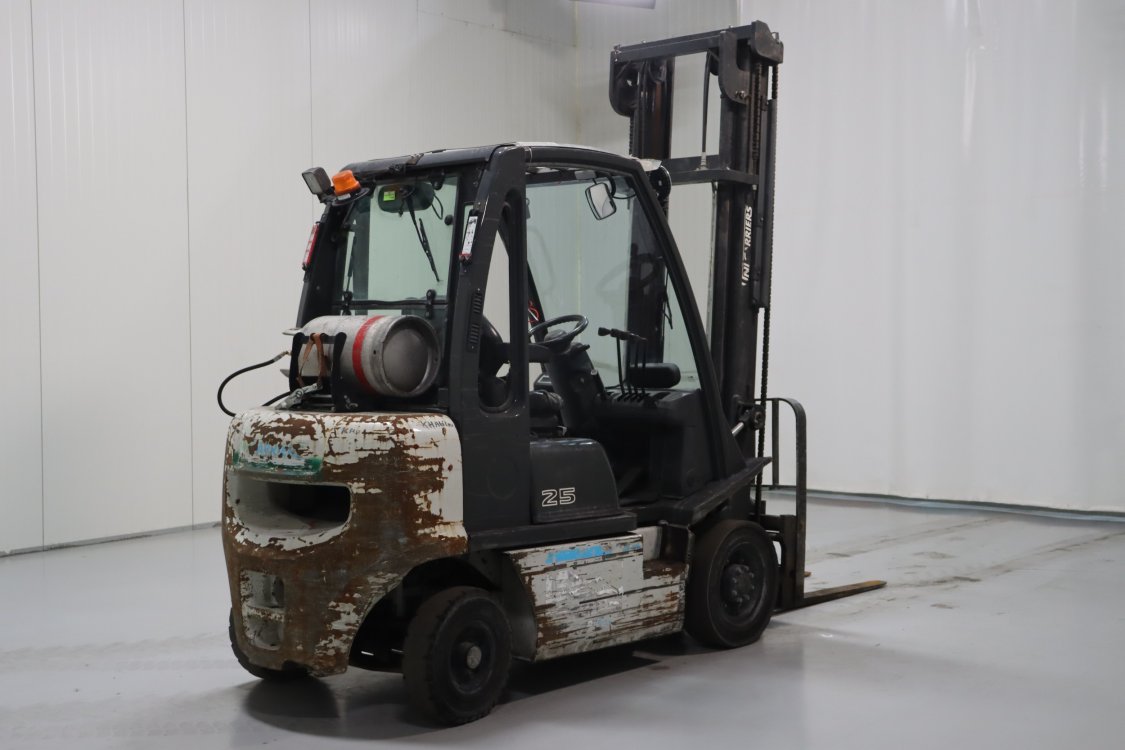 Nissan U1D2A25LQ - Cb84 7 - CB84