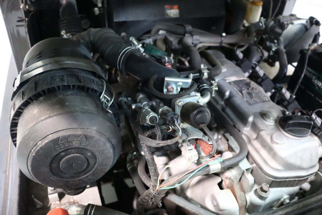 Nissan U1D2A25LQ - Cb85 9 - CB85
