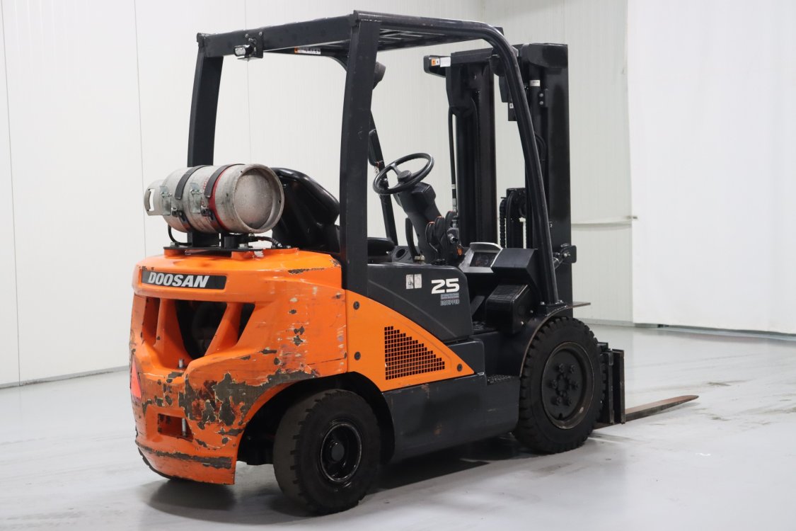 Doosan G25N-7 - Cb92 7 - CB92