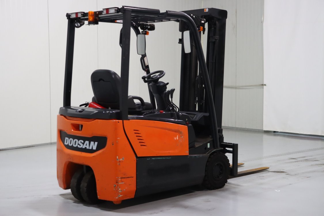 Doosan B18T-7 - Cf03 7 - CF03