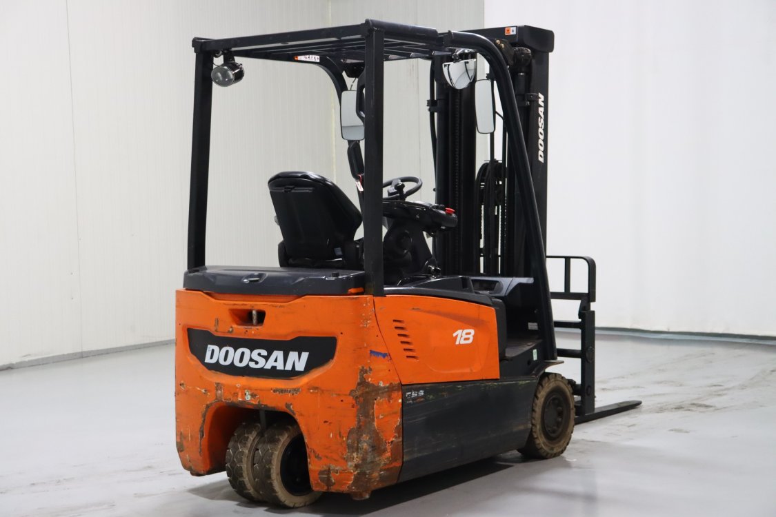 Doosan B18T-7 - Cf12 7 - CF12