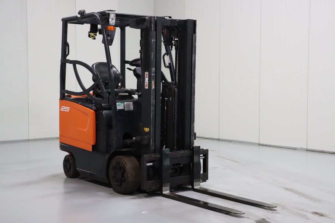 Doosan BC25S-7 - Cf15 1 - CF15