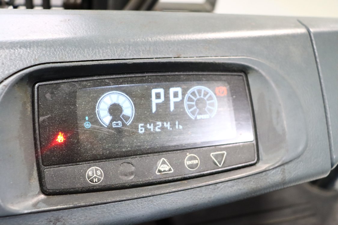 Doosan B35X-7 - Cf16 9 - CF16