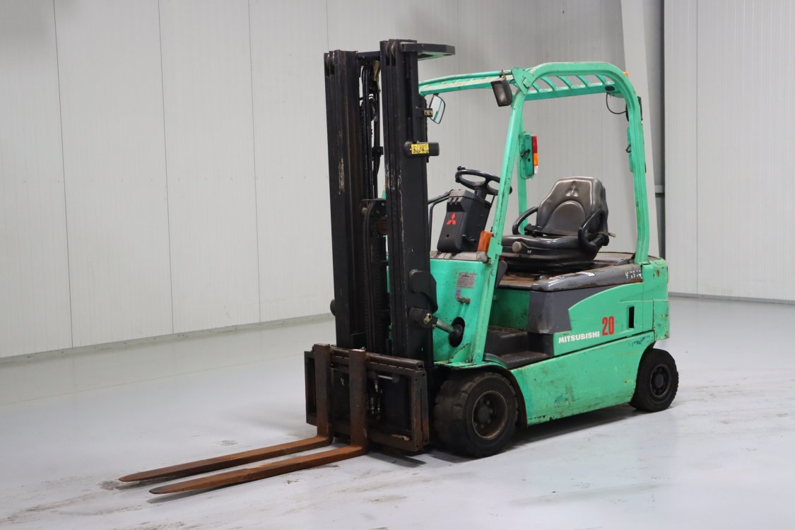 Mitsubishi FB20CN - Cf17 4 - CF17