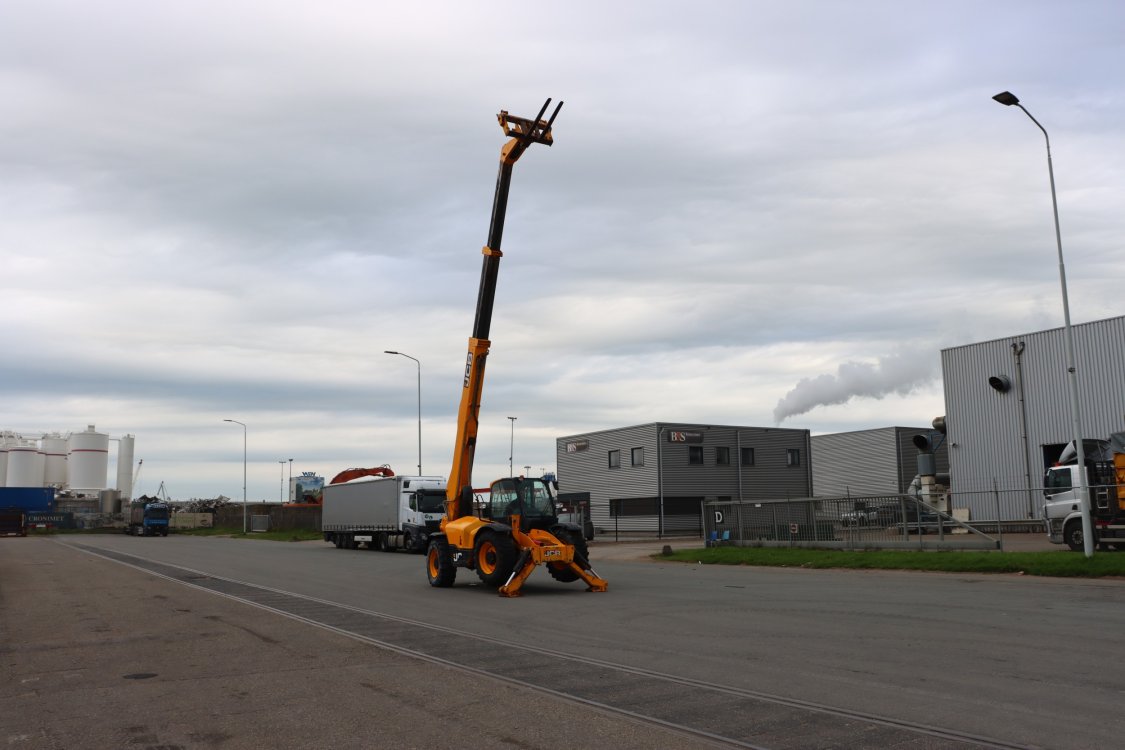 JCB 540-140 - Cf19 1 - CF19