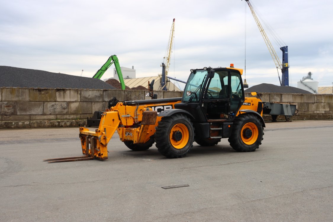 JCB 540-140 - Cf19 4 - CF19