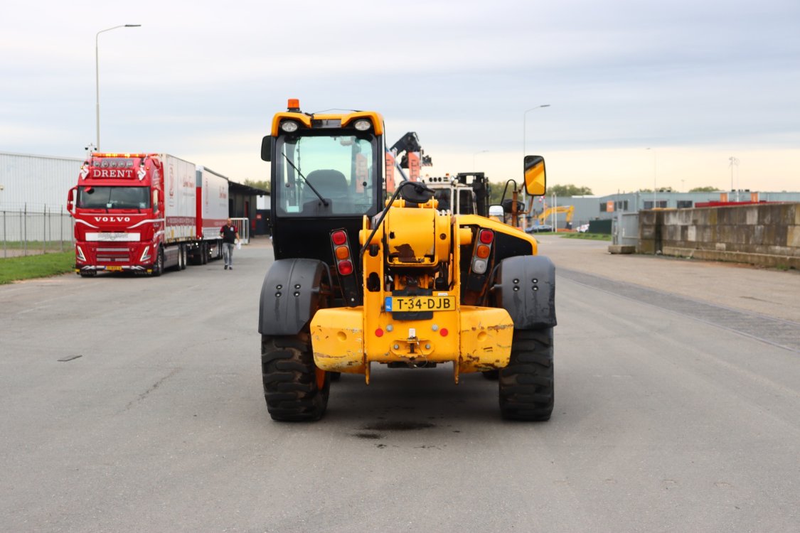 JCB 540-140 - Cf19 7 - CF19