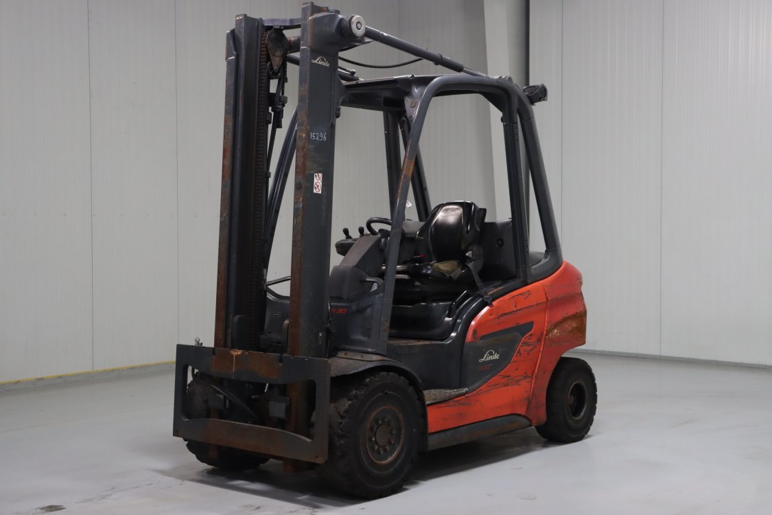 Linde H30D-01 - Cg27 4 - CG27