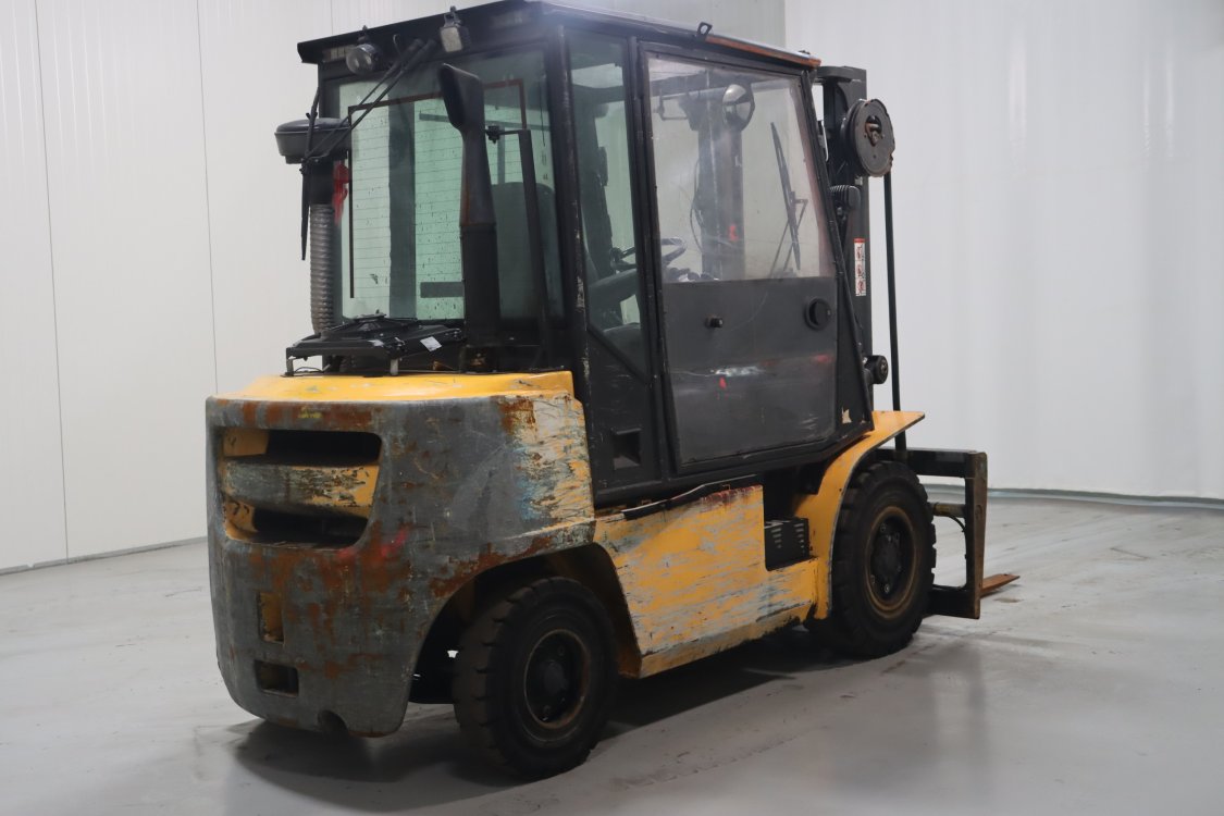 TCM D1F4A40Q - Cg38 7 - CG38
