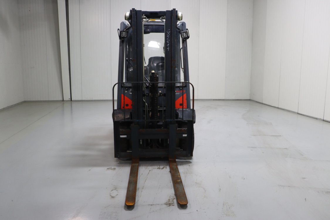 Linde H25D-02 - Cl25 4 - CL25