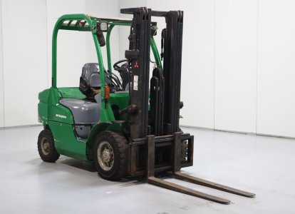 Mitsubishi FD25N - Cl35 1 - CL35